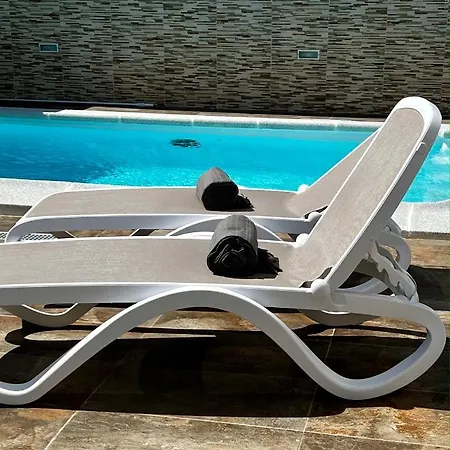 Villa Fashion Vivalavida, Private Pool X Parking Playa Blanca (Lanzarote)