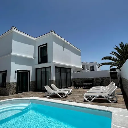 Fashion Vivalavida, Private Pool X Parking