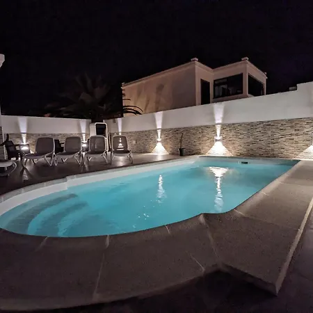 Fashion Vivalavida, Private Pool X Parking Villa Playa Blanca (Lanzarote)
