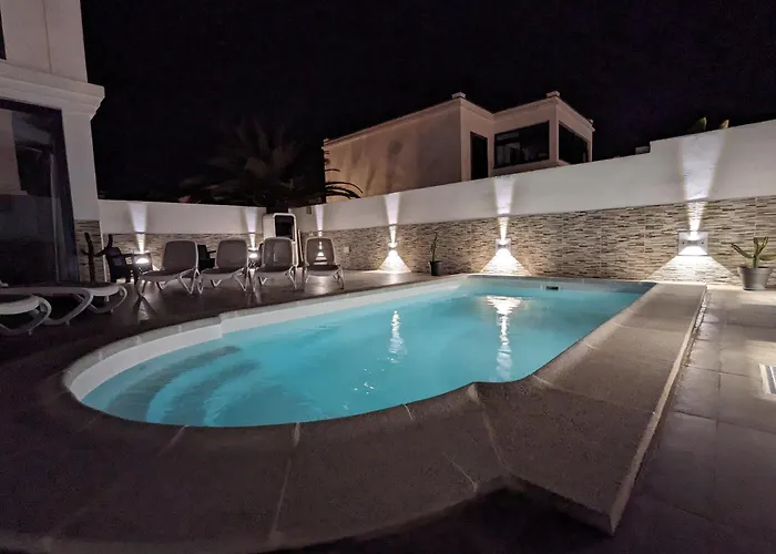 Fashion Vivalavida, Private Pool X Parking 빌라 플라야블랑카